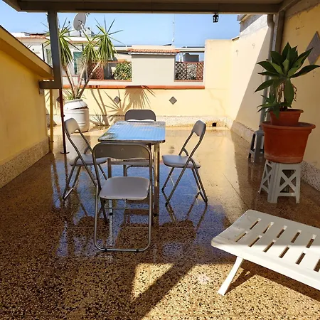 Wolf House Apartment